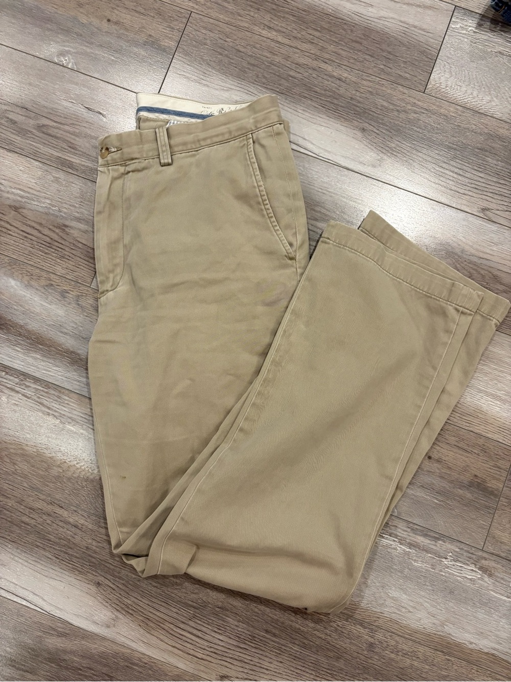 Men's Khaki Chino Pants - Classic Fit